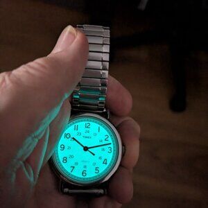 Timex Indiglo Stainless Steel Watch – Classic Dial, Glow Face